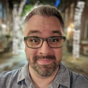 Meet your Posher, Eric